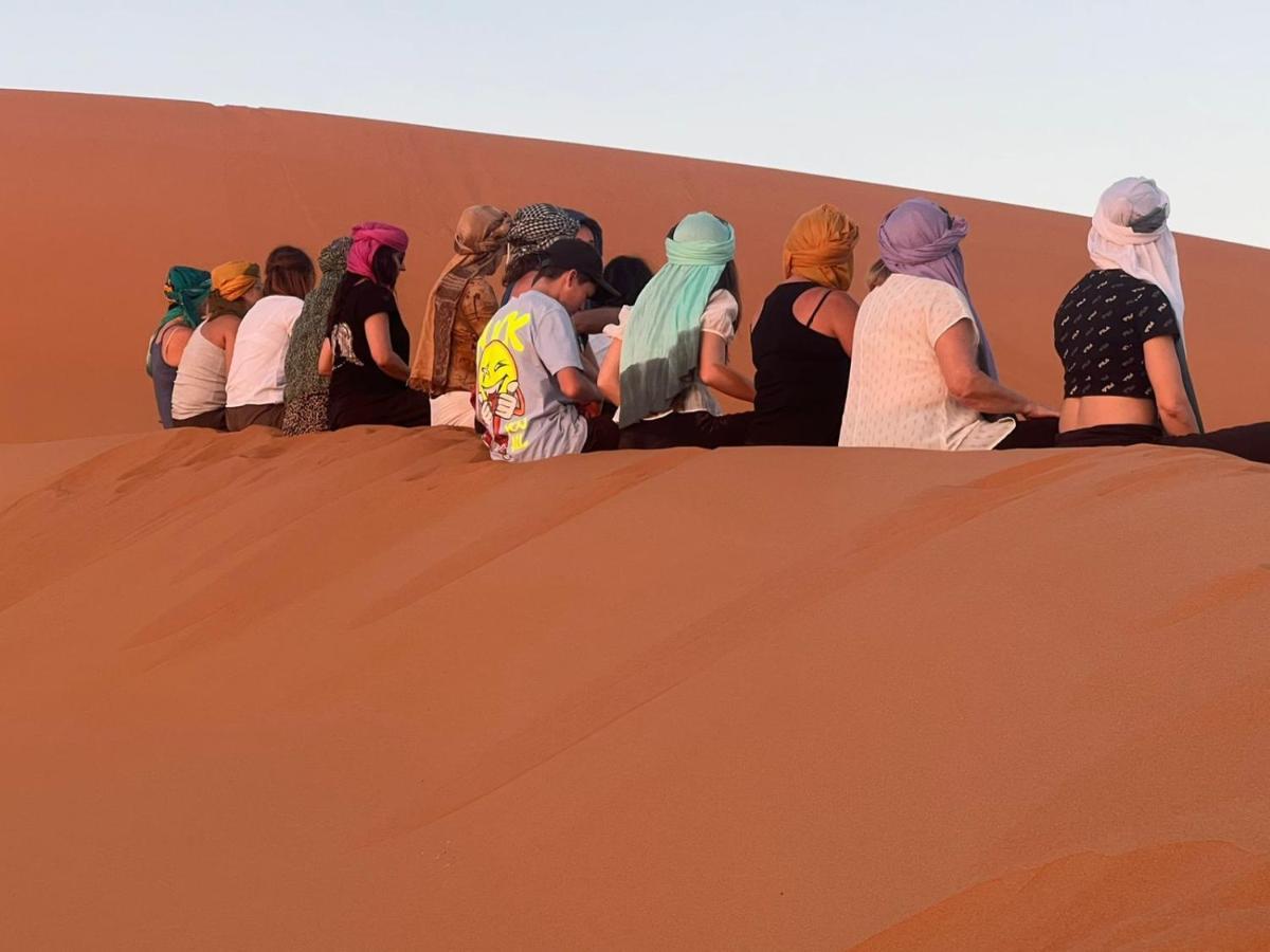 Merzouga Top Luxury Camp المظهر الخارجي الصورة