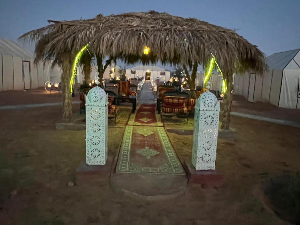 Merzouga Top Luxury Camp المظهر الخارجي الصورة