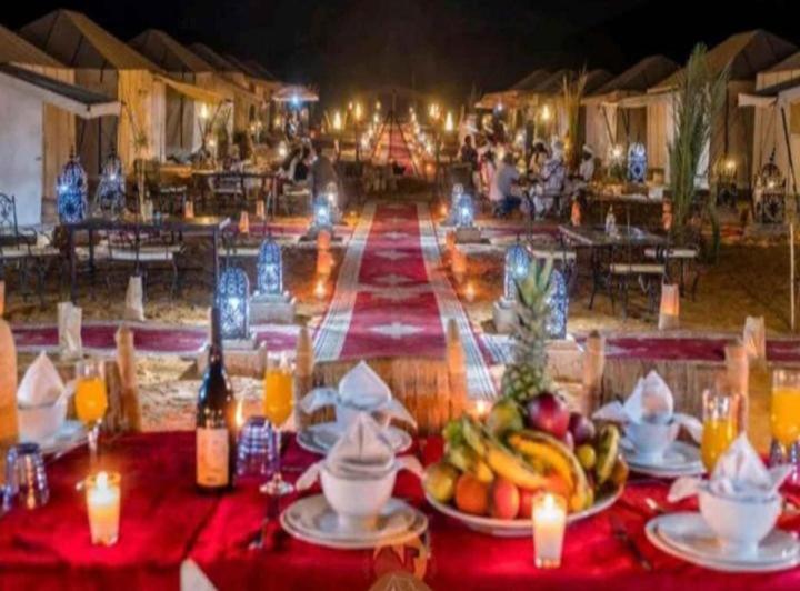 Merzouga Top Luxury Camp المظهر الخارجي الصورة