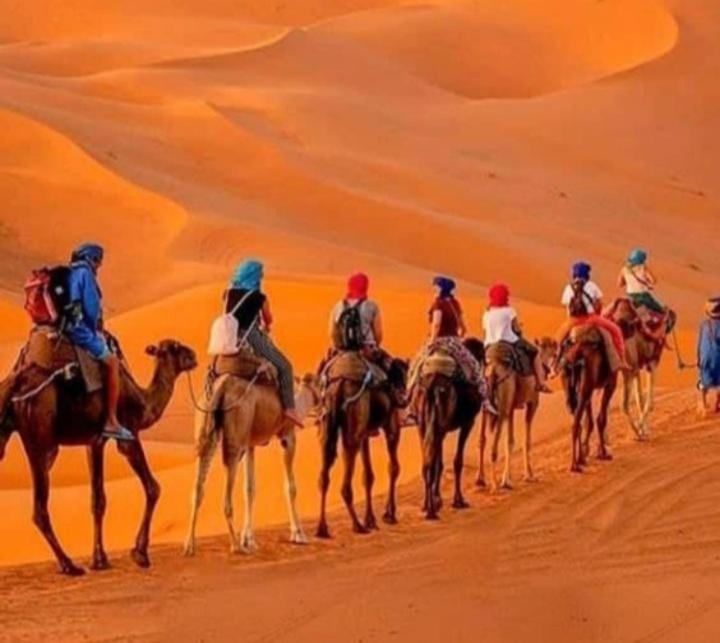 Merzouga Top Luxury Camp المظهر الخارجي الصورة
