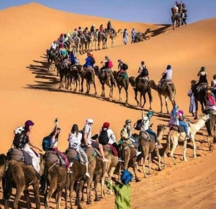 Merzouga Top Luxury Camp المظهر الخارجي الصورة